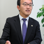 代表弁護士　竹田卓弘